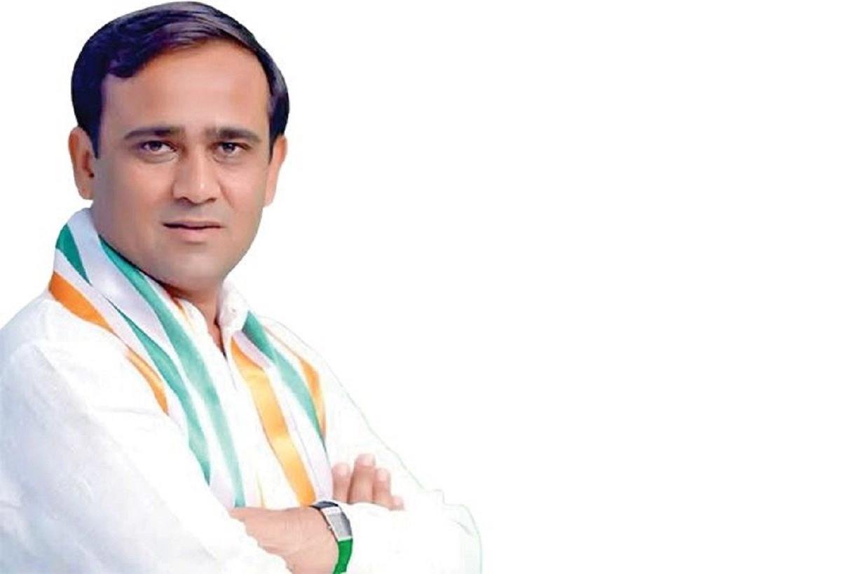 gujarat Loksabha election: કોંગ્રેસના ઉમેદવાર નિલેશ કુંભાણી સામે પક્ષની કાર્યવાહી, જાણો કેમ કરવામાં આવ્યા સસ્પેન્ડ 2 gujarat Loksabha election: કોંગ્રેસના ઉમેદવાર નિલેશ કુંભાણી સામે પક્ષની કાર્યવાહી, જાણો કેમ કરવામાં આવ્યા સસ્પેન્ડ https://www.pravinews.com/world-news-in-gujarati/gujarat-loksabha-election-party-action-against-congress-candidate-nilesh-kumbhani-know-why-he-was-suspended-5385