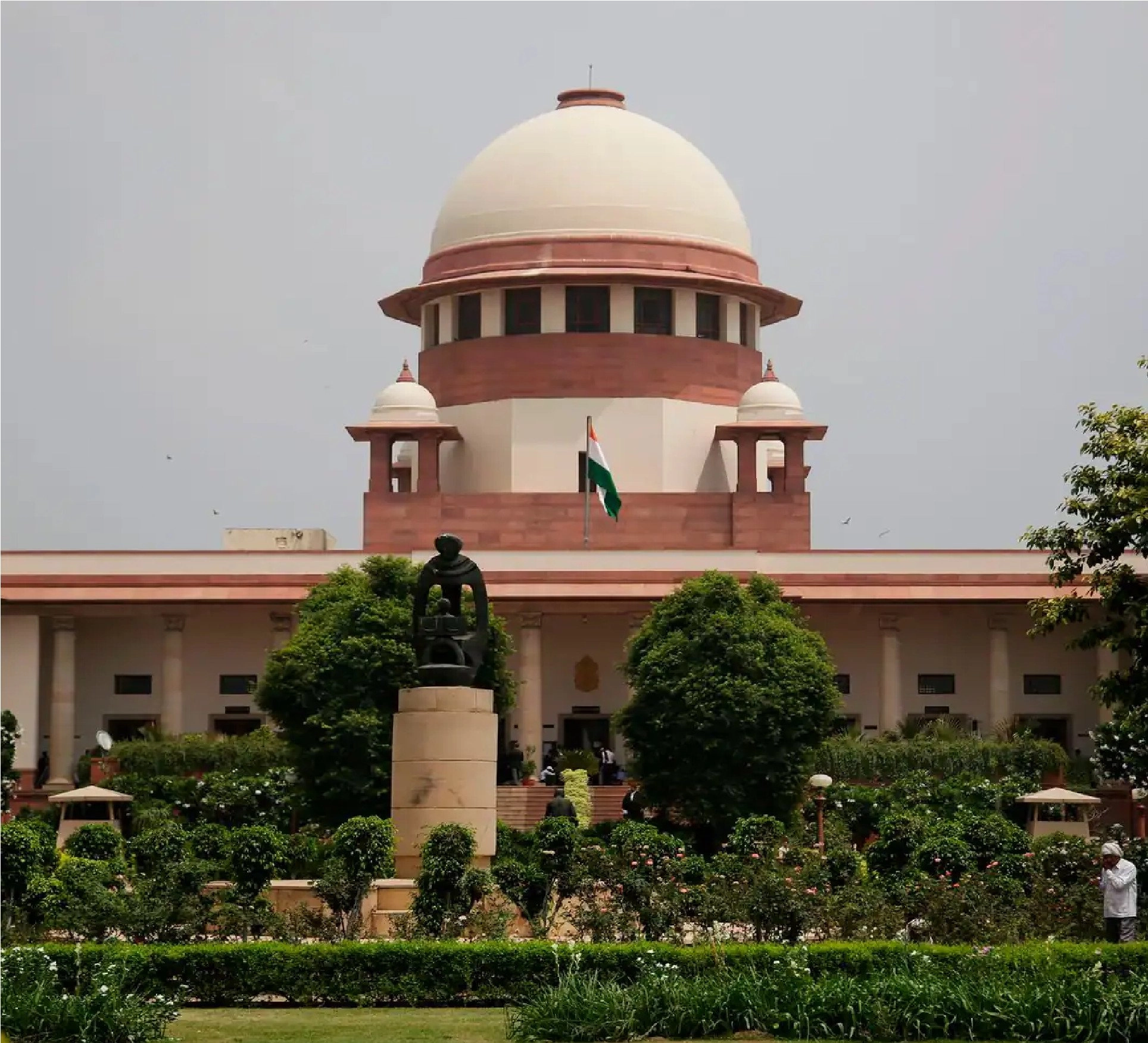 Supreme Court: આ મુદ્દા પર સુપ્રીમ કોર્ટે બોલાવ્યું ચૂંટણી પંચને, આજે લેવાશે મહત્વપૂર્ણ નિર્ણય https://www.pravinews.com/international-news/supreme-court-the-supreme-court-called-the-election-commission-on-this-issue-an-important-decision-will-be-taken-today-4477