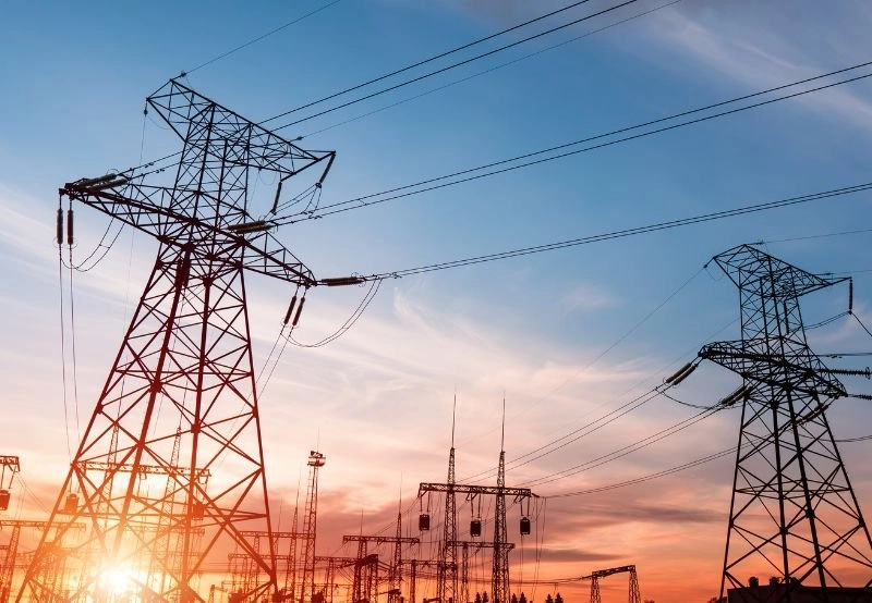 Business News : ગરમીના કારણે સતત વધી રહી છે વીજળીની માંગ, આ દિવસે નવા રેકોર્ડ સ્તરે વીજળીની માંગ https://www.pravinews.com/business/peak-power-demand-hits-season-new-high-of-nearly-240-gw-on-friday-9584