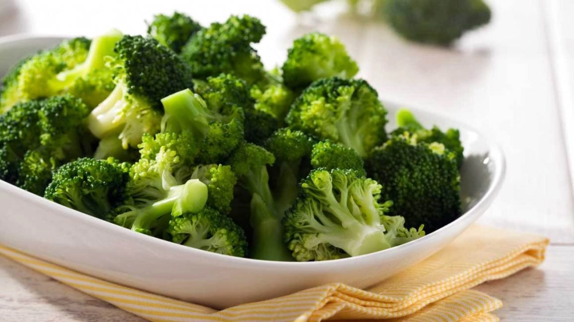 Broccoli Benefits: બ્રોકોલી ખાવાથી એક કે બે નહિ પણ મળશે આટલા બધા આશ્ચર્યજનક ફાયદાઓ, કરો આજે જ તેને તમારા આહારમાં સામેલ 2 Broccoli Benefits: બ્રોકોલી ખાવાથી એક કે બે નહિ પણ મળશે આટલા બધા આશ્ચર્યજનક ફાયદાઓ, કરો આજે જ તેને તમારા આહારમાં સામેલ https://www.pravinews.com/lifestyle/health-fitness/10-benefits-of-eating-broccoli-broccoli-khava-na-gajab-fayda-11828