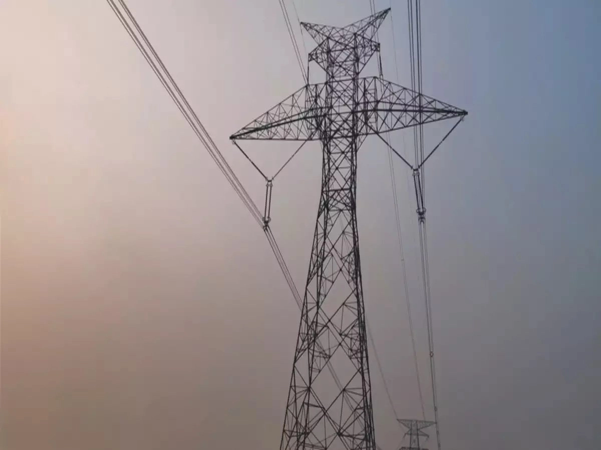 Surat : ખેતરોમાં 765 કે.વી વીજ લાઈન મળે તેના માટે ખેડુતોએ વિરોધ કર્યો, કલેક્ટર સામે રજૂઆત કરી https://www.pravinews.com/world-news-in-gujarati/farmers-strongly-opposed-the-765-kv-power-line-passing-through-11225