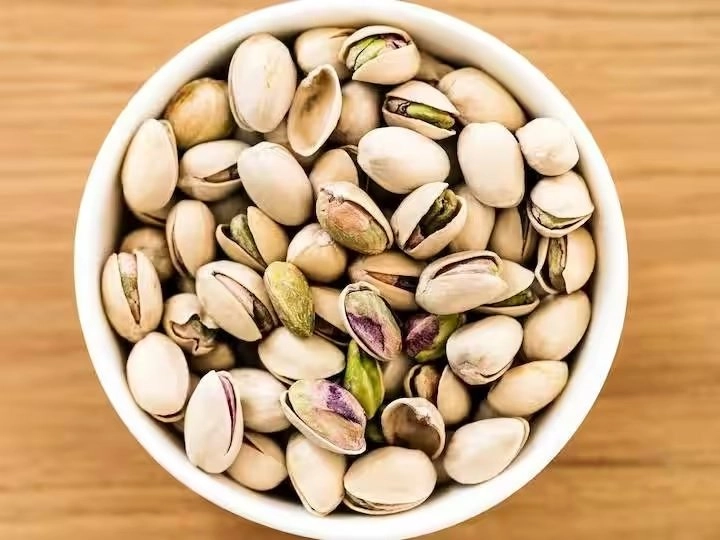 Pistachio Pista: આ ડ્રાયફ્રુટ તમારા માટે વરદાન રૂપ છે, તેના ફાયદા જાણીને તમને આશ્ચર્ય થશે. https://www.pravinews.com/lifestyle/health-fitness/health-benefits-of-eating-pistachio-pista-khava-na-fayda-13976