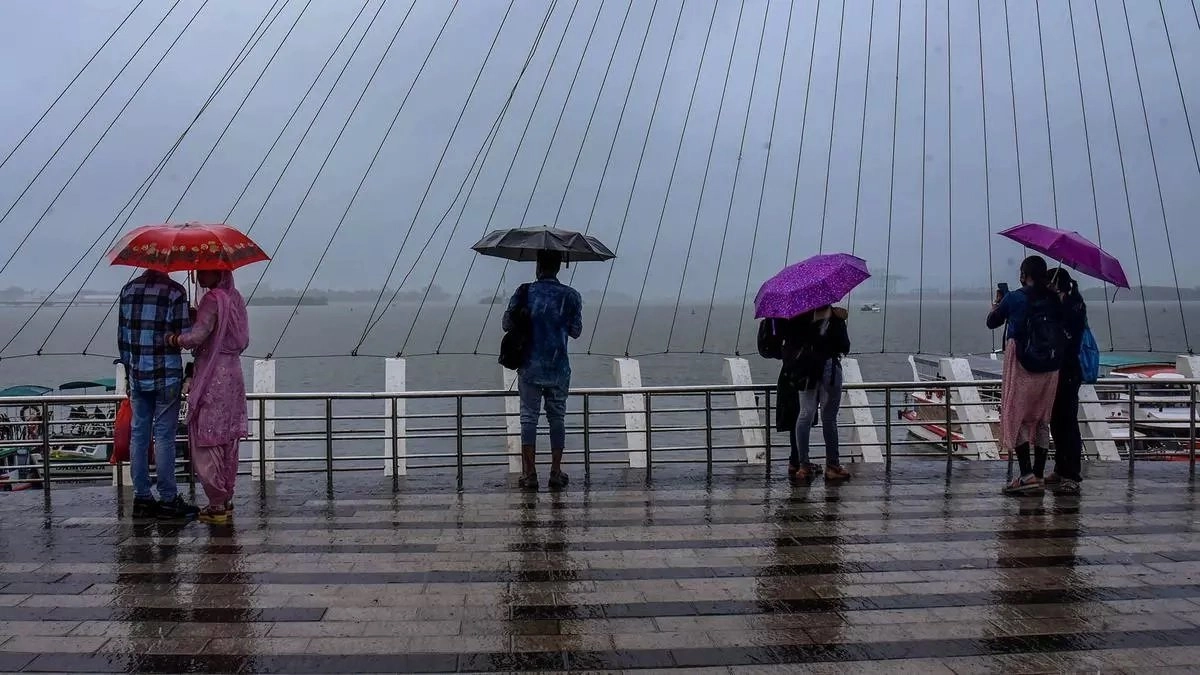 Monsoon in India: દિલ્હીમાં હવામાનની મહેરબાની, આ રાજ્યોમાં ક્યારે પ્રવેશશે વરસાદ https://www.pravinews.com/tag/latest-gujarati-news