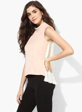 Latest Sleeveless Top Designs: ઉનાળાની ઋતુમાં જોઈએ છે કૂલ લુક, તો પહેરો સ્લીવલેસ ટોપની આ લેટેસ્ટ ડિઝાઇન 2 Latest Sleeveless Top Designs: ઉનાળાની ઋતુમાં જોઈએ છે કૂલ લુક, તો પહેરો સ્લીવલેસ ટોપની આ લેટેસ્ટ ડિઝાઇન https://www.pravinews.com/lifestyle/fashion-news/top-5-latest-and-trendy-sleeveless-top-designs-for-unique-look-in-summers-13746