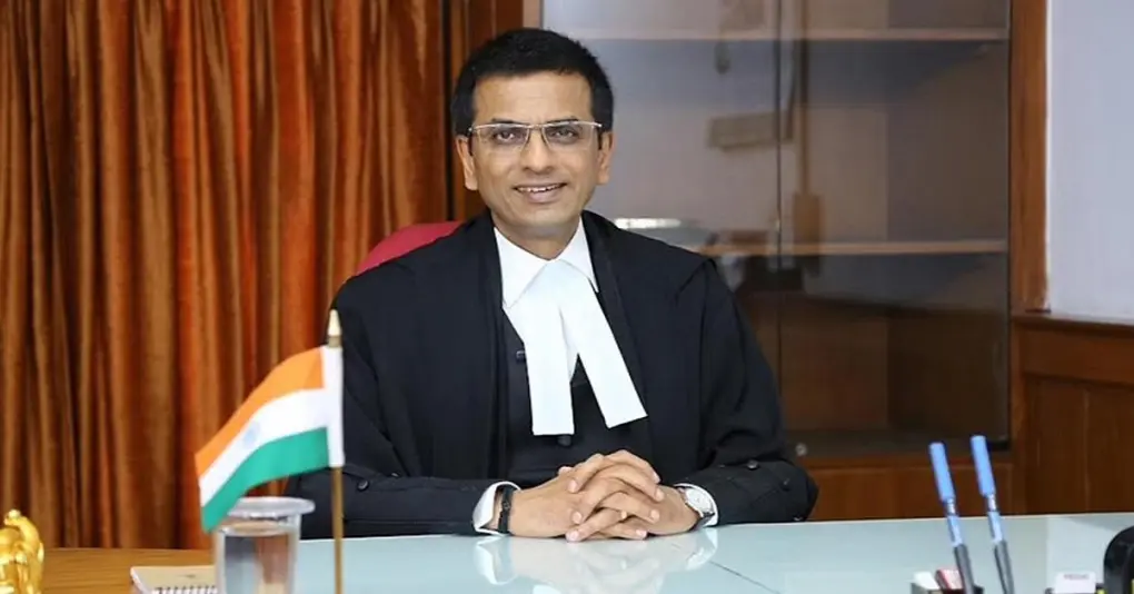CJI Chandrachud : અમે માત્ર બંધારણના આધીન છે અને ફરિયાદીઓના સેવક છીએ, CJI ચંદ્રચુડે આવું કેમ કહ્યું? https://www.pravinews.com/world-news-in-gujarati/why-cji-dy-chandrachud-says-we-are-only-subservient-of-constitution-and-serve-only-litigants-supreme-court-16846