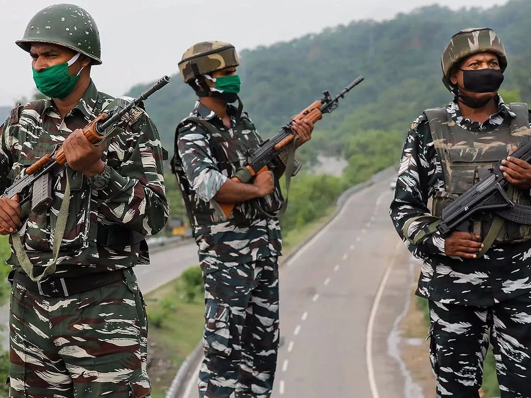 Jammu-Kashmir: આતંકવાદનો પુરી રીતે સપાટો બોલાવી નાખશે CRPF, આટલી જગ્યાઓ પર બટાલિયન કેમ્પિંગ સાઇટ્સ 2 Jammu-Kashmir: આતંકવાદનો પુરી રીતે સપાટો બોલાવી નાખશે CRPF, આટલી જગ્યાઓ પર બટાલિયન કેમ્પિંગ સાઇટ્સ https://www.pravinews.com/world-news-in-gujarati/crpf-s-area-of-responsibility-will-also-be-decided-on-the-pattern-of-rashtriya-rifles-in-the-valley-17155