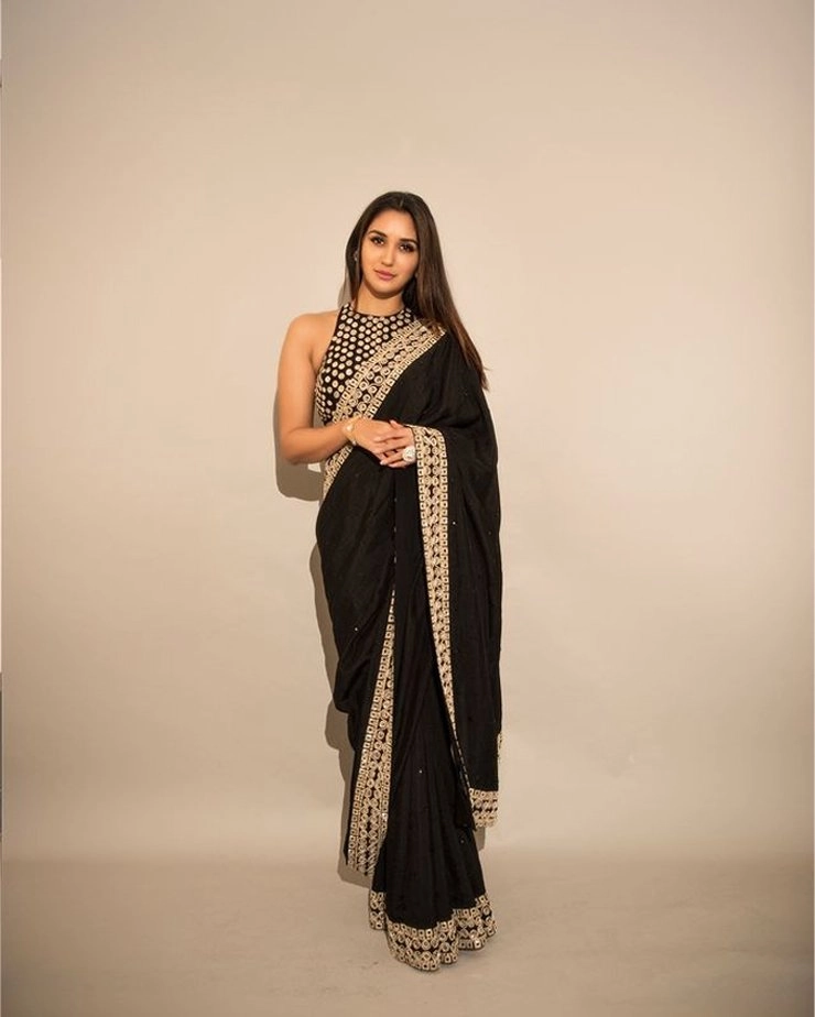 આ સાડીઓમાં તમે દેખાશો એકદમ બેસ્ટ, અભિનેત્રીઓના લૂક પરથી વિચારો લો https://www.pravinews.com/lifestyle/fashion-news/actresses-inspired-saree-designs-for-new-look-38221