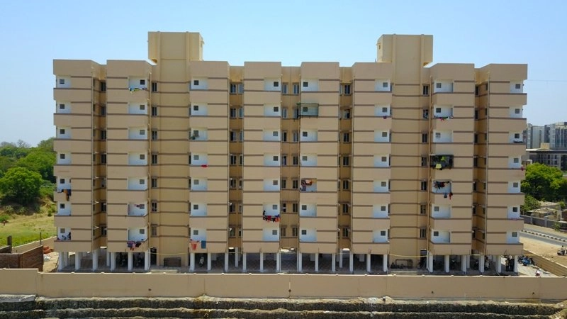 વડોદરાના ગોત્રીમાં પ્રધાનમંત્રી આવાસ યોજના હેઠળ 353 પરિવારોને સોંપાયું સપનાનું ઘર 2 વડોદરાના ગોત્રીમાં પ્રધાનમંત્રી આવાસ યોજના હેઠળ 353 પરિવારોને સોંપાયું સપનાનું ઘર https://www.pravinews.com/gujarat-news/gujarat-cm-bhupendra-patel-vadodara-corporation-pradhan-mantri-awas-yojana-pm-narendra-modi-birthday-38433