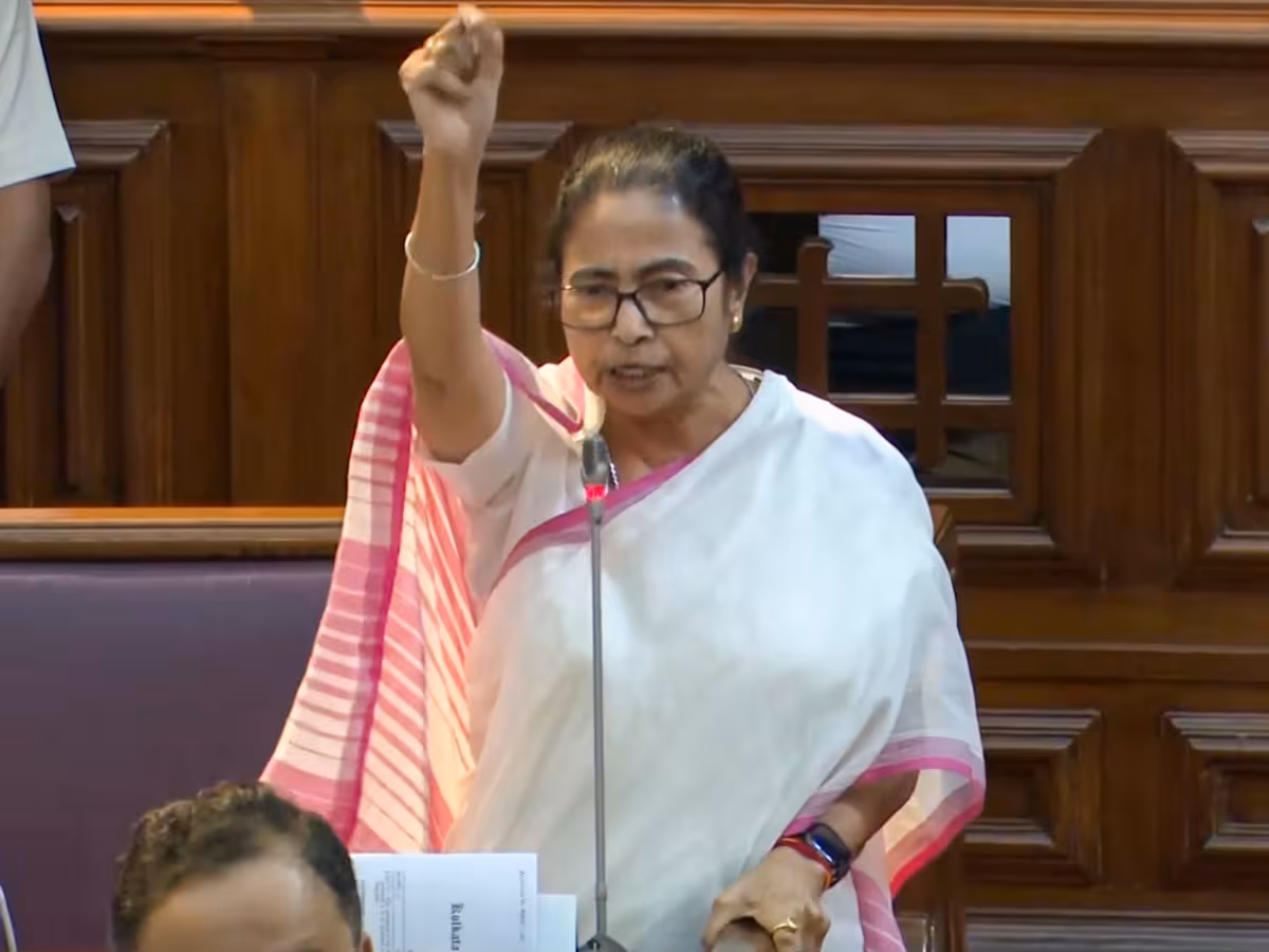 શું છે અપરાજિતા બિલ? બળાત્કારના કેસમાં મમતા સરકાર લાવી કડક કાયદો 2 શું છે અપરાજિતા બિલ? બળાત્કારના કેસમાં મમતા સરકાર લાવી કડક કાયદો https://www.pravinews.com/world-news-in-gujarati/what-is-aparajita-bill-mamata-banerjee-government-brought-strict-law-33985