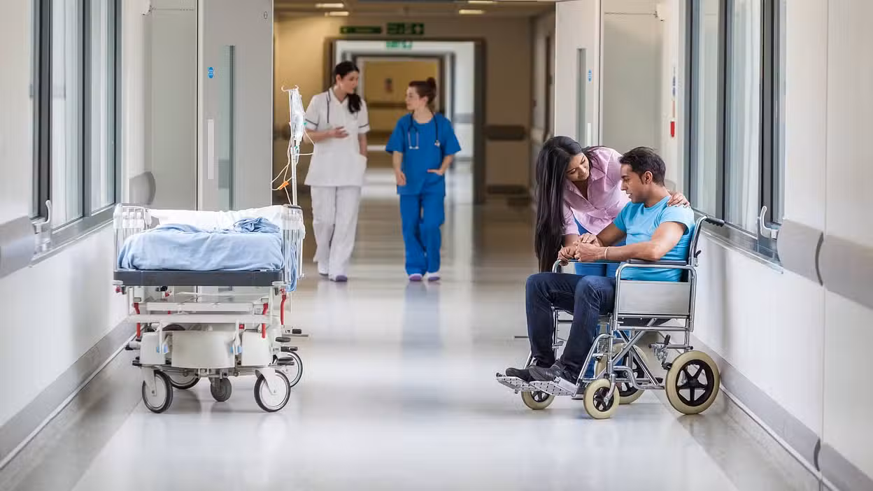 આયુષ્માન કાર્ડ કોણ બનાવી શકે અને કોણ નહીં? આ રીતે તપાસો https://www.pravinews.com/business/aby-who-is-eligible-for-ayushman-card-and-who-is-not-check-here-eligibility-2024-12-09-67074