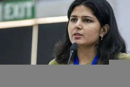 IAS ,(Indian Administrative Service), ઈશા દુહાન, (Isha Duhan), ખળભળાટ, (Stir/Commotion), OTS યોજના, (OTS scheme), બેદરકરી ,(Negligence),