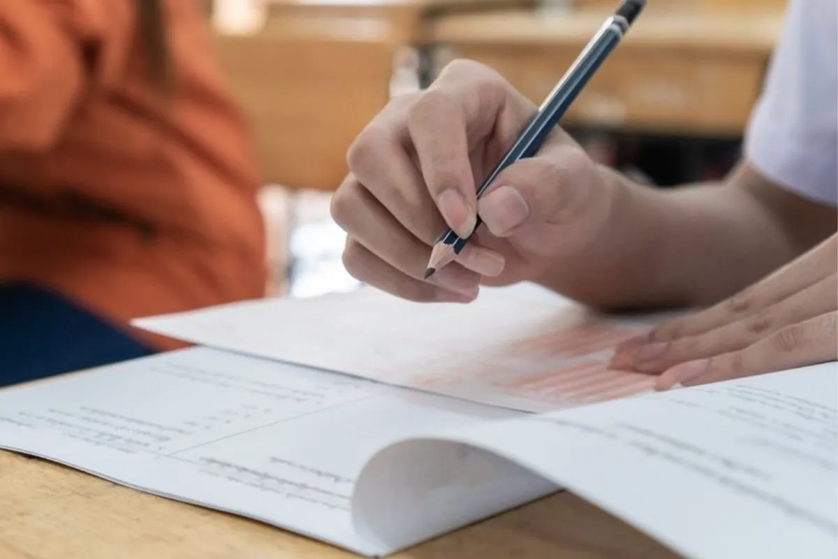 માત્ર એક જ બોર્ડની પરીક્ષા…9મીથી 12મી સુધીની સીધી પરીક્ષા! નવી શિક્ષણ નીતિમાં હજુ કેટલા ફેરફારો થશે? https://www.pravinews.com/education/new-education-policy-2023-board-exams-9th-to-12th-semester-exam-policy-68101