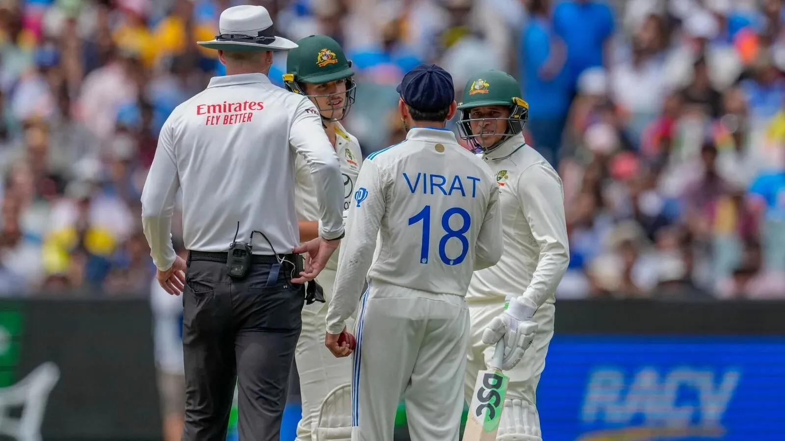 ઓસ્ટ્રેલિયાના દિગ્ગજ ખેલાડીએ વિરાટ કોહલીને સમર્થન આપ્યું, સેમ કોન્સ્ટન્સ વિવાદ પર આપ્યું ચોંકાવનારું નિવેદન https://www.pravinews.com/sports/border-gavaskar-trophy-ind-vs-aus-melbourne-test-michael-clarke-support-virat-kohli-sam-konstas-shoulder-bump-controversy-81370