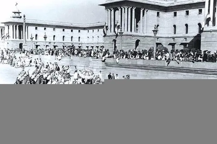 ખૂબ જ અનોખા અને શાહી રીતે ઉજવાયો હતો પહેલો પ્રજાસતાક દિવસ, જુઓ ભારતના પહેલા પ્રજાસત્તાક દિવસને https://www.pravinews.com/world-news-in-gujarati/first-republic-day-celebrated-with-horses-and-carriages-a-photo-story-of-75-years-of-republic-day-95156