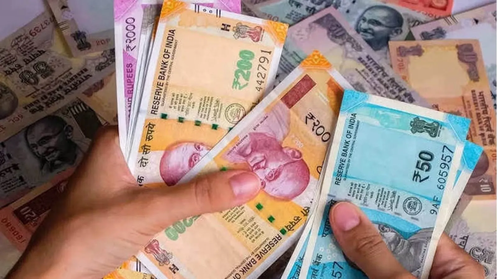 7 જાન્યુઆરીએ ખુલી રહ્યો છે આ IPO , ગ્રે માર્કેટમાં પ્રીમિયમ ₹180 સુધી પહોંચ્યું https://www.pravinews.com/business/quadrant-future-tek-ipo-open-from-7-jan-price-band-290-rupees-gmp-surges-180-rupees-83736