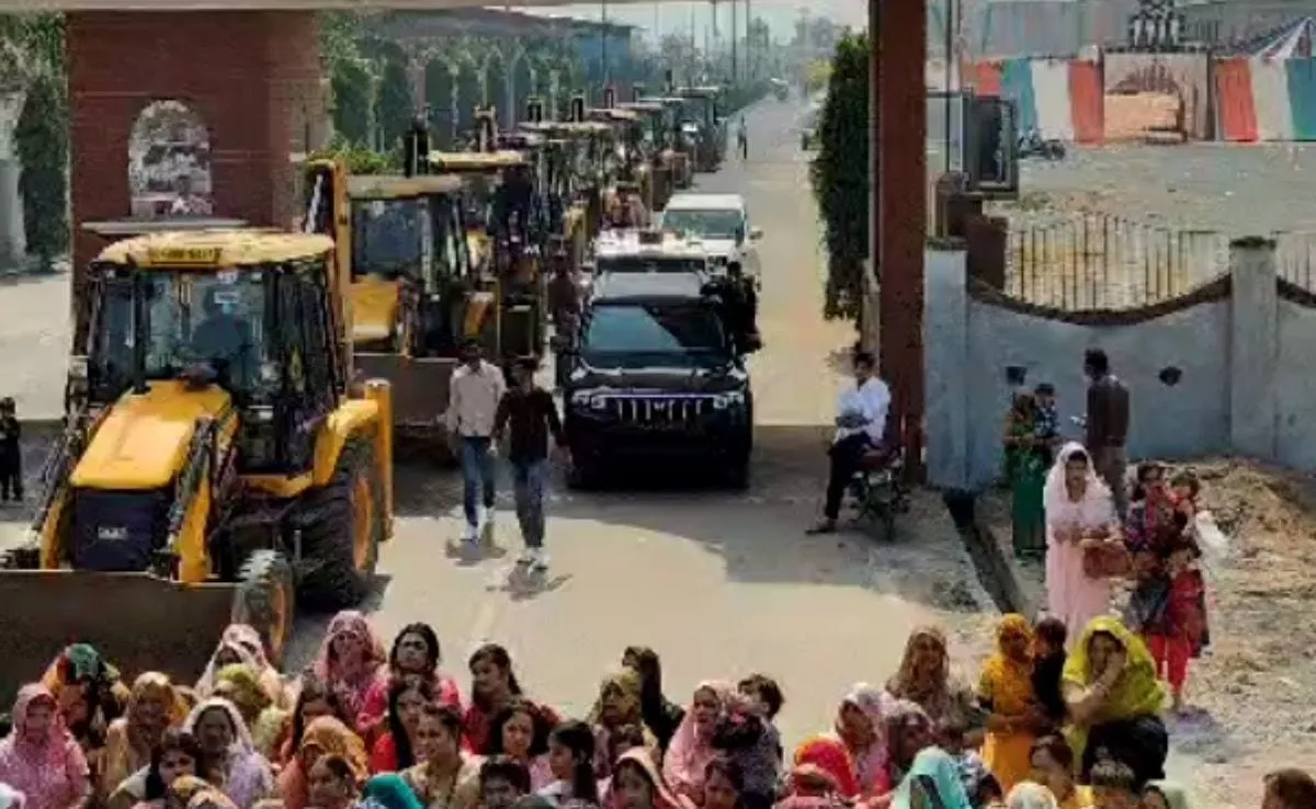 બુલડોઝર પર લગ્નની જાન આવી... એક અનોખા લગ્નનો વીડિયો વાયરલ થયો https://www.pravinews.com/trending/viral-news