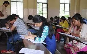 મહાકુંભ વચ્ચે પ્રયાગરાજમાં ધોરણ 8 સુધીની શાળાઓ બંધ, યુપી બોર્ડ પરીક્ષાઓ અંગે એડવાઇઝરી જારી 3 મહાકુંભ વચ્ચે પ્રયાગરાજમાં ધોરણ 8 સુધીની શાળાઓ બંધ, યુપી બોર્ડ પરીક્ષાઓ અંગે એડવાઇઝરી જારી https://www.pravinews.com/education/prayagraj-mahakumbh-uttar-pradesh-board-exams-icse-and-cisce-exam-latest-advisory-106408