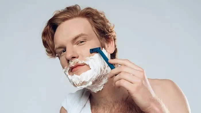 શેવિંગ કરતી વખતે આ બાબતોનું ધ્યાન રાખો, નહીં તો વાળ કઠણ થઈ જશે https://www.pravinews.com/lifestyle/fashion-news/keep-these-things-in-mind-while-shaving-otherwise-the-hair-will-become-stiff-99582