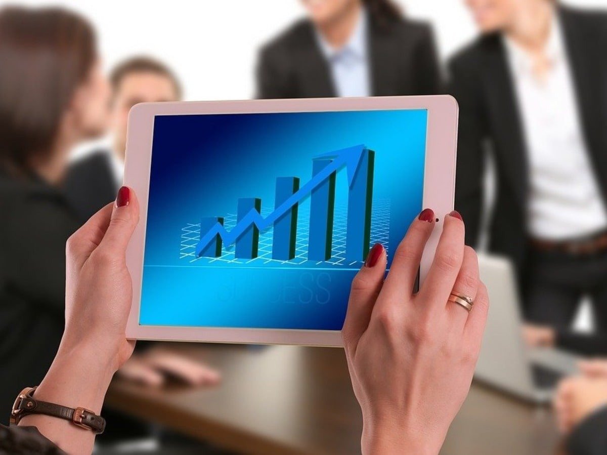 19 દિવસમાં પૈસા બમણા થયા , આ પેની સ્ટોકે ચોંકાવી દીધા , ભાવ ₹2.48 થી વધીને ₹6 થયા https://www.pravinews.com/business/covance-softsol-ltd-share-surges-2-48-rupees-to-6-rupees-delivered-170-percent-return-119461