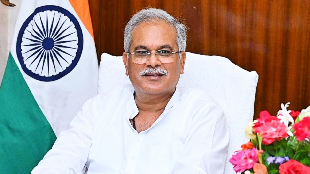 રાયપુરમાં પૂર્વ સીએમ ભૂપેશ બઘેલના ઘરે CBIનો દરોડો, મહાદેવ સટ્ટાબાજી એપ કેસમાં કાર્યવાહી https://www.pravinews.com/world-news-in-gujarati/cbi-raids-bhupesh-baghel-residence-mahadev-betting-case-118035