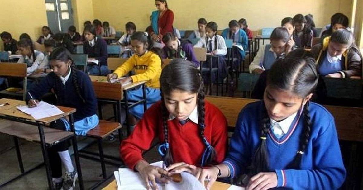 અમદાવાદ મ્યુનિસિપલ સ્કૂલ બોર્ડનો મોટો નિર્ણય, હવે 10મા ધોરણ સુધી મફત શિક્ષણ મળશે https://www.pravinews.com/gujarat-news/ahmedabad-news/ahmedabad-municipal-school-boards-big-decision-now-education-will-be-provided-free-till-10th-standard-115939