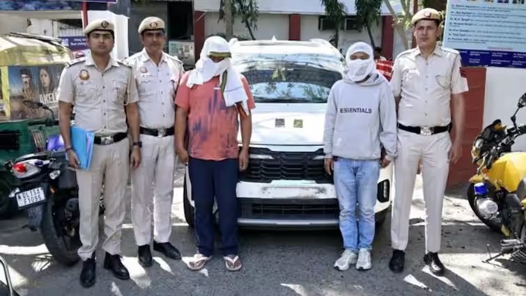 દિલ્હીમાં વાહન ચોરી કરતી ગેંગનો પર્દાફાશ, બેની ધરપકડ, મોબાઈલમાં ચેટ જોઈ પોલીસ પણ ચોંકી ગઈ https://www.pravinews.com/world-news-in-gujarati/delhi-police-busted-vehicle-theft-gang-two-members-arrested-116284