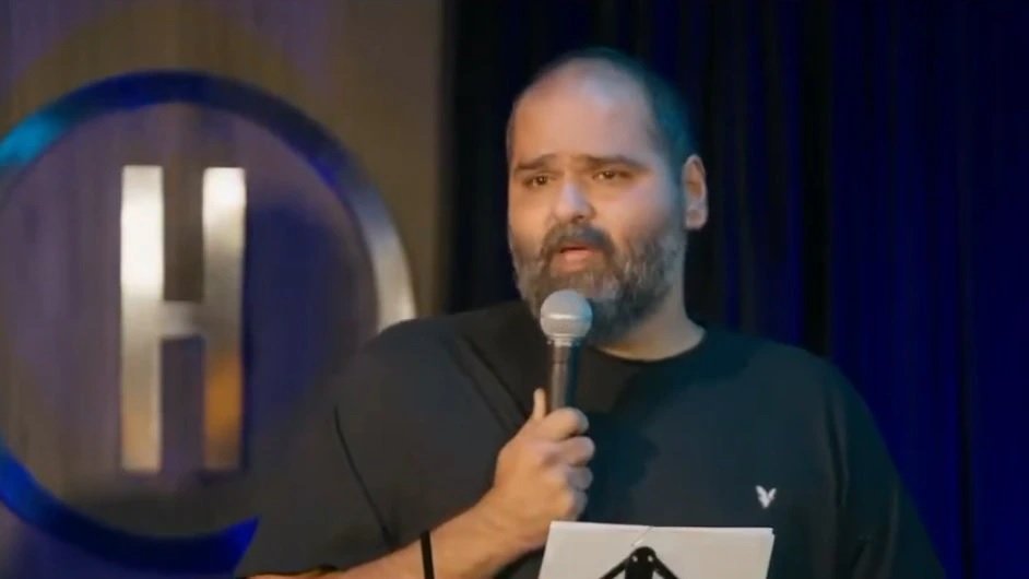 'કૃણાલ કામરા જ્યાં પણ મળશે ત્યાં મારશું...', સંજય નિરુપમ પછી નિલેશ રાણેની ધમકી https://www.pravinews.com/world-news-in-gujarati/kunal-kamra-standup-comedian-sanjay-nirupam-nitesh-rane-shivsena-eknath-shinde-habitat-centre-117202