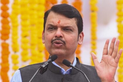 મુંબઈની કાયાપલટ: દેવેન્દ્ર ફડણવીસનો 'માસ્ટર પ્લાન' અને ઈન્ફ્રાસ્ટ્રક્ચરનો નવો યુગ https://www.pravinews.com/politics