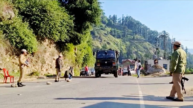 શું આતંકવાદીઓએ યોજના મુજબ હુમલો કર્યો હતો? અમરનાથ યાત્રા પહેલા શ્રદ્ધાળુઓને ડરાવવાનો પ્રયાસ https://www.pravinews.com/world-news-in-gujarati/jammu-kashmir-pahalgam-terror-attack-planned-before-amarnath-yatra-black-pulser-bike-122350