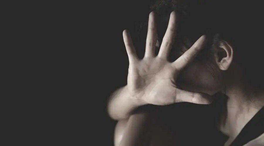 5 નરાધમોએ સાથે મળીને સગીરા પર બળાત્કાર કર્યો, પોલીસે 4 કલાકમાં જ તેમની ધરપકડ કરી https://www.pravinews.com/world-news-in-gujarati/physical-assault-incident-in-jaunpur-nine-juvenile-offenders-arrested-122326