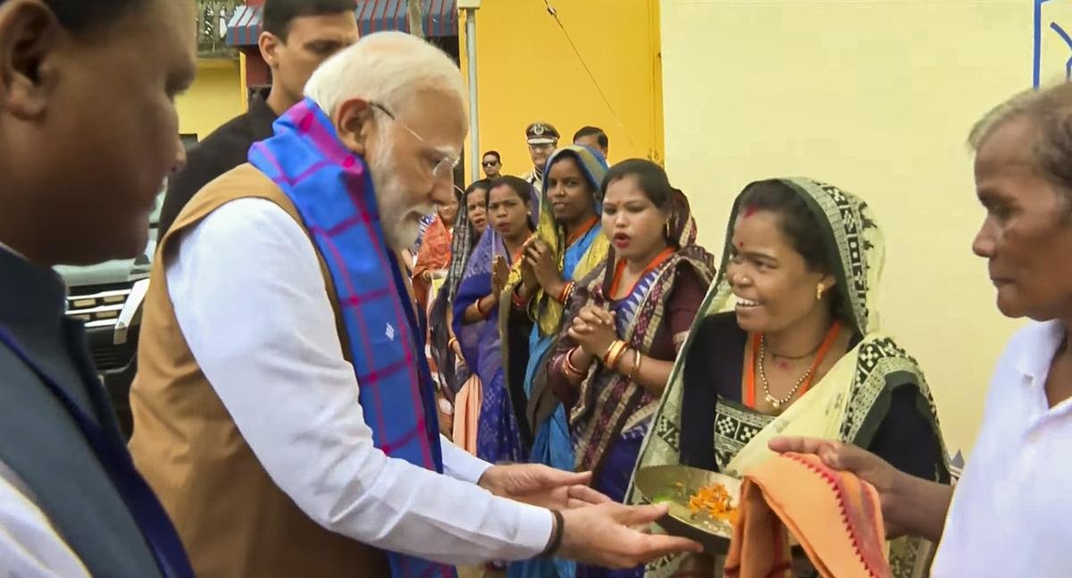 પ્રધાનમંત્રી આવાસ યોજના માટે 30 તારીખ પહેલા અરજી કરો, પીએમ મોદીએ પહેલો હપ્તો જાહેર કર્યો 2 પ્રધાનમંત્રી આવાસ યોજના માટે 30 તારીખ પહેલા અરજી કરો, પીએમ મોદીએ પહેલો હપ્તો જાહેર કર્યો https://www.pravinews.com/world-news-in-gujarati/pm-awas-yojana-1-lakh-people-got-1001-crore-rupees-gramin-apply-online-122716