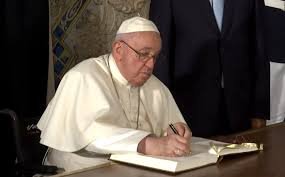 પોપ ફ્રાન્સિસના ઉત્તરાધિકારી કોણ હશે? સફેદ ધુમાડા અને પસંદગી પ્રક્રિયા વચ્ચે શું જોડાણ છે 2 પોપ ફ્રાન્સિસના ઉત્તરાધિકારી કોણ હશે? સફેદ ધુમાડા અને પસંદગી પ્રક્રિયા વચ્ચે શું જોડાણ છે https://www.pravinews.com/international-news/vetican-city-pope-francis-successor-candidates-12-cardinals-122218