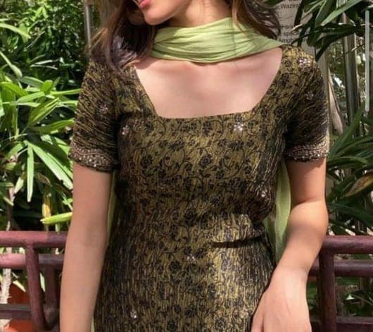 સૂટની ગરદન માટે બનાવો આ 7 ફેન્સી ડિઝાઇન, સીવડાવતા પહેલા જુઓ કે હાલનો ટ્રેન્ડ શું છે! https://www.pravinews.com/lifestyle/fashion-news/make-these-7-fancy-designs-for-the-neck-of-a-suit-see-what-the-current-trend-is-before-sewing-124006