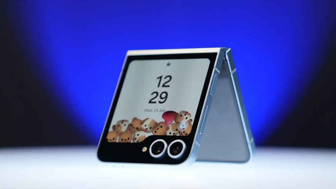 Samsung Galaxy Z Flip 6ની કિંમત ફરી ઘટી, Amazon સેલમાં રૂ. 10 હજારનું ડિસ્કાઉન્ટ https://www.pravinews.com/technology/samsung-galaxy-z-flip-6-price-drops-again-rs-10-thousand-discount-in-amazon-sale-123985