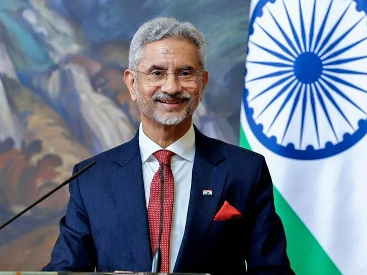 વિદેશ મંત્રી જયશંકર ત્રણ દેશોની મુલાકાત લેશે, ભારત આતંકવાદના મુદ્દા પર પાકિસ્તાનને ઘેરશે, આ વિષયો પર પણ ચર્ચા થશે https://www.pravinews.com/world-news-in-gujarati/eam-jaishankar-will-raise-the-issue-of-pakistani-support-to-terrorism-during-his-visit-to-three-countries-125160