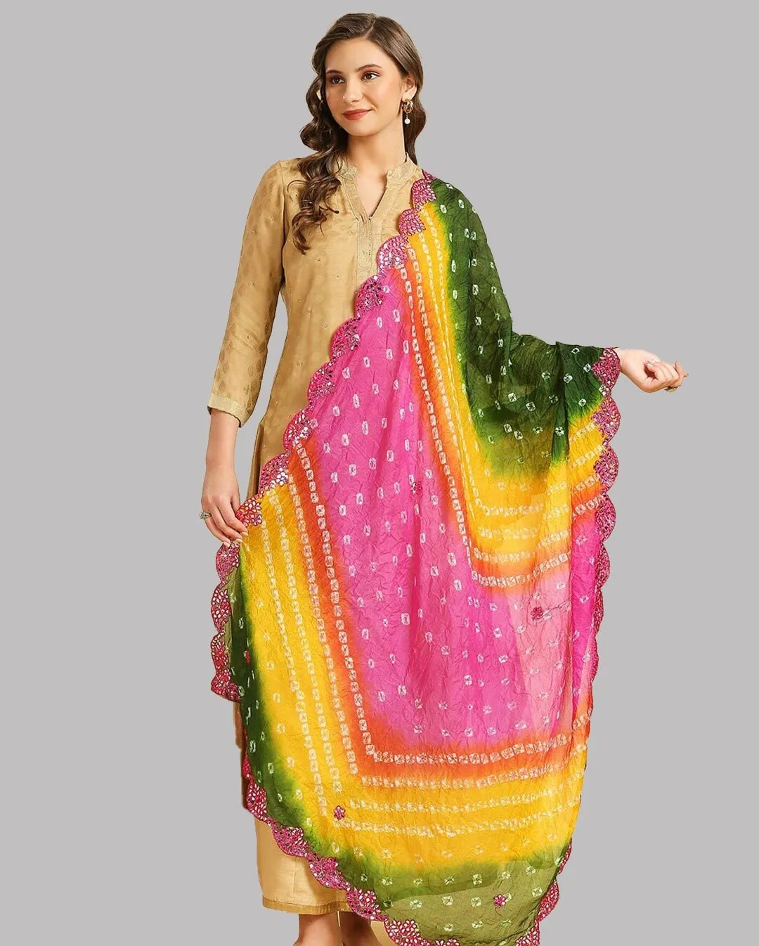 સૂટ સાથે પહેરો મિરર વર્ક દુપટ્ટા, જુઓ ડિઝાઇન https://www.pravinews.com/lifestyle/fashion-news/mirror-work-dupatta-designs-for-women-124289