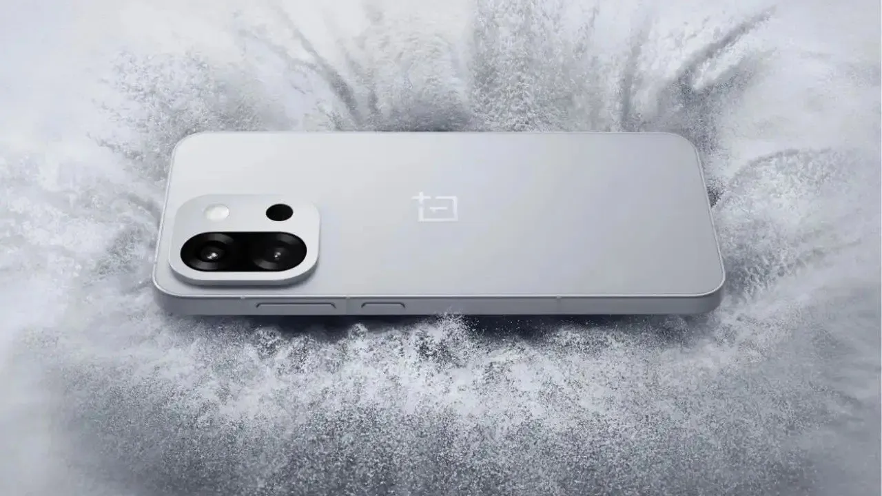 OnePlus 13s ટૂંક સમયમાં લોન્ચ થશે, ડિઝાઇન જાહેર, કોમ્પેક્ટ ફોનમાં શક્તિશાળી પ્રદર્શન મળશે https://www.pravinews.com/technology/oneplus-13s-india-launch-design-color-options-and-expected-specs-125060