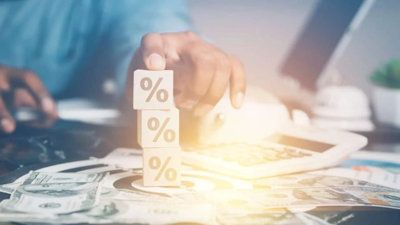 માત્ર બે દિવસમાં બરબાદ થઈ ગઈ આ કંપની, શેર 31 ટકા તૂટ્યો, હાથમાંથી સરકી ગયો મોટો પ્રોજેક્ટ https://www.pravinews.com/business/protean-egov-technologies-share-falls-thirty-percent-after-not-select-for-pan-two-point-zero-project-125293