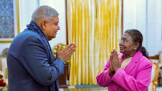 ઉપપ્રમુખ જગદીપ ધનખડનું રાજીનામું સ્વીકાર્યું, પ્રમુખ દ્રૌપદી મુર્મુએ મંજૂર કર્યું https://www.pravinews.com/world-news-in-gujarati/vice-president-jagdeep-dhankhar-resigns-citing-health-reasons-president-murmu-accepts-resignation-128220